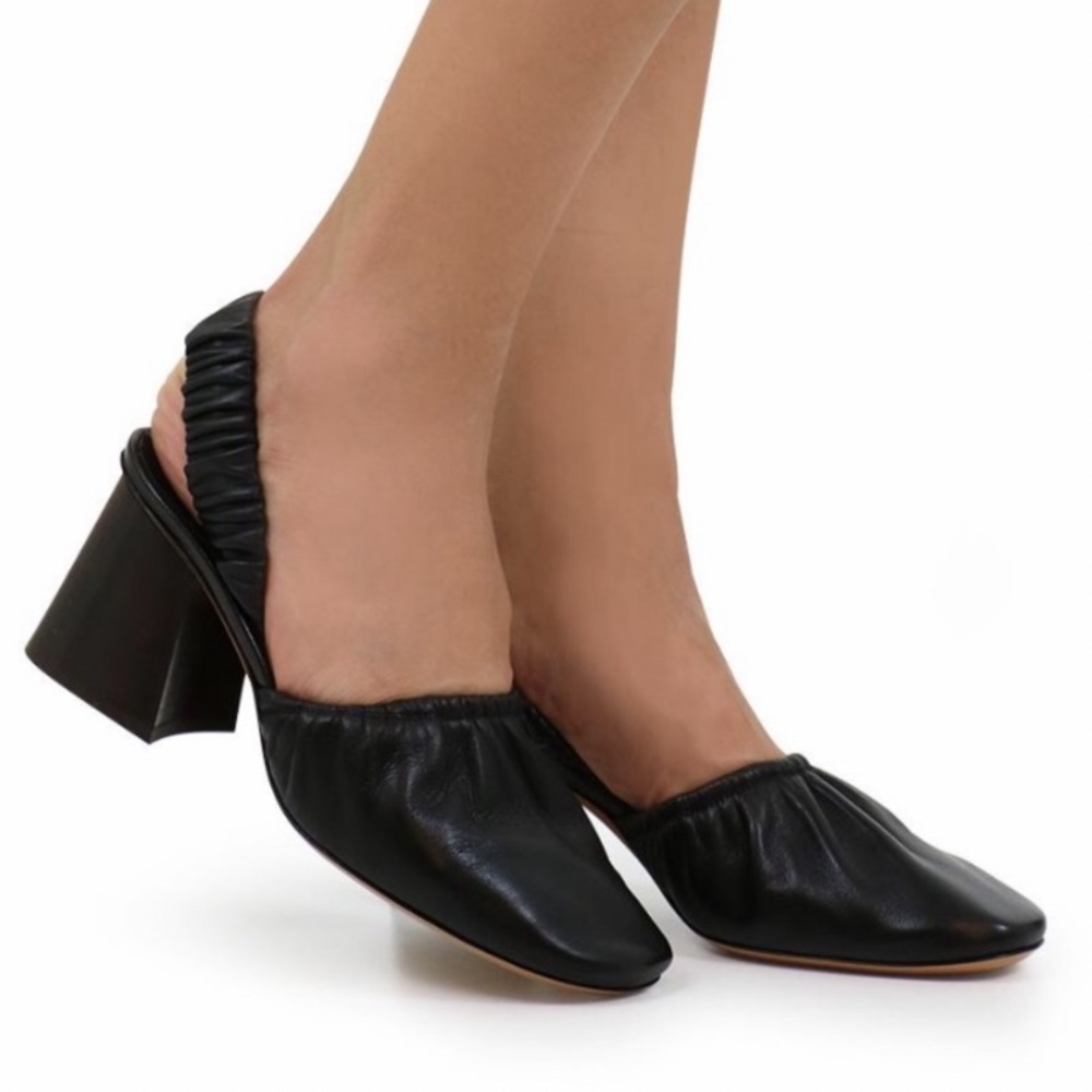 💕NEW💕 Celine Ballet Pumps
